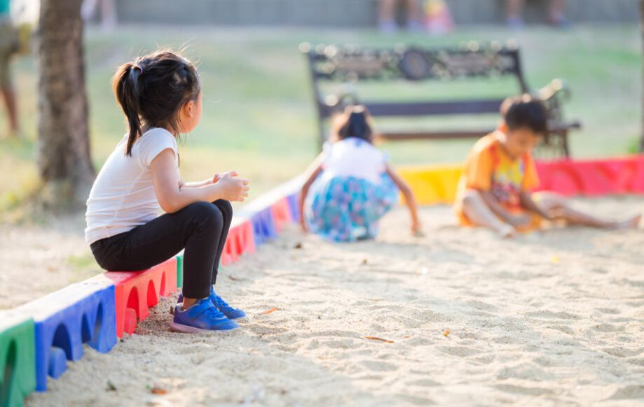 Ini Penyebab anak introvert (Sumber Foto. kanya.id)