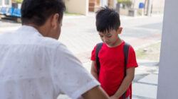 Cara Measehati anak yang melakukan kesalahan (Sumber Foto. sehatq.com)