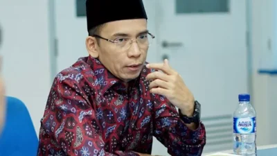 Muhammad Zainul Majdi, atau yang akrab disapa Tuan Guru Bajang (TGB), Wakil Ketua Tim Pemenangan Nasional (TPN) Ganjar-Mahfud, mengungkapkan bahwa pernyataan (Sumber foto: Jawapos)