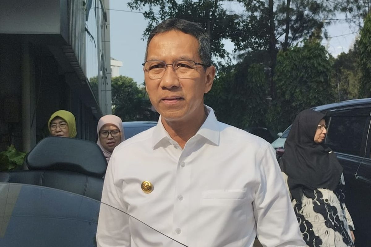 Polemik seputar program Kartu Jakarta Mahasiswa Unggul (KJMU) yang dikeluarkan oleh Pemerintah Provinsi (Pemprov) DKI Jakarta telah menjadi sorotan banyak pihak. (Sumber foto : KOmpas)