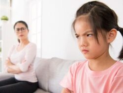 Jurus Jitu Tangani Anak yang Mudah Marah saat Diajak Bicara