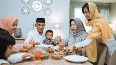 Referensi Aktivitas yang Cocok Dilakukan Menjelang Berbuka Puasa