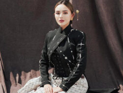 Amanda Manopo Memperingati Hari Kartini dengan Penampilan Anggun