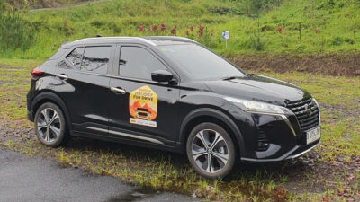 Setelah mencetak rekor dengan konsumsi bahan bakar yang luar biasa pada acara Holiday Fun Drive 2024 sebelumnya, Nissan Kicks e-Power kembali membuat (Sumber foto : Otomotifnet.com)