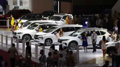 Senat Amerika Serikat (AS) menekan Pemerintahan Joe Biden untuk memblokir seluruh produk mobil listrik buatan pabrikan China, menjadi tuntutan (Sumber foto : Otomotif.Bisnis.com)