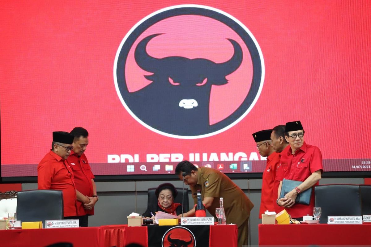 Partai Demokrasi Indonesia Perjuangan (PDIP) telah memulai proses penjaringan untuk calon kepala daerah pada pemilihan kepala daerah (Pilkada) (Sumber foto : Antara)