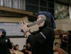 Stefani Aurelia, Gadis Berbakat dari Sukabumi dalam Seni Bela Diri Debus