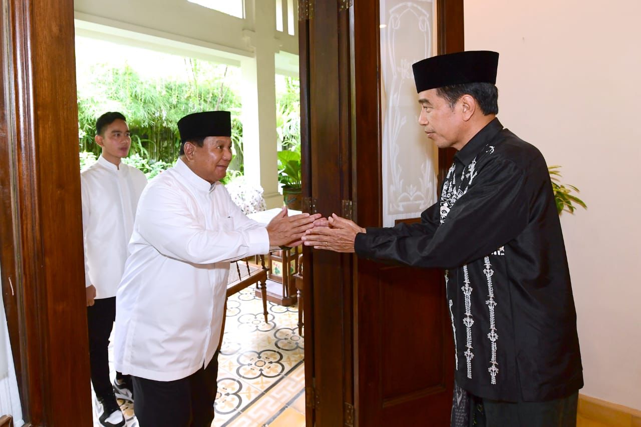 Presiden terpilih, Prabowo Subianto, berencana untuk membentuk Badan Otoritas Penerimaan Negara pada tahun 2025. Rencana ini terungkap dalam (Sumber foto: Kementerian pertahanan)