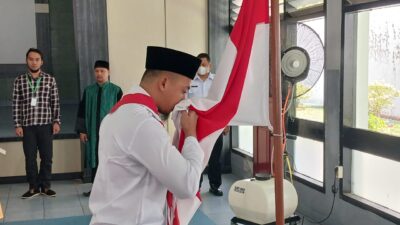 Dua narapidana teroris (napiter) mengucap ikrar setia pada Negara Kesatuan Republik Indonesia (NKRI) di Lembaga Pemasyarakatan (Lapas) Kelas IIB (Jurnalindo.com)