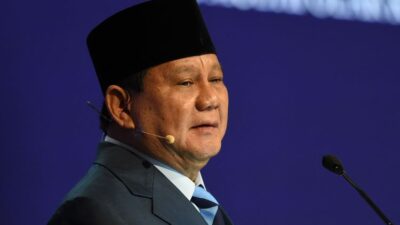 Presiden terpilih, Prabowo Subianto, menegaskan sikapnya dalam menghadapi tantangan pemerintahan mendatang, memberikan peringatan keras kepada (Sumber foto: Kompas.com)