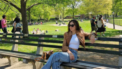 Artis cantik Wulan Guritno sedang menikmati liburan seru di New York, Amerika Serikat, dan kali ini, ia tidak sendirian. Wulan Guritno memilih (Sumber foto: Grid.id)