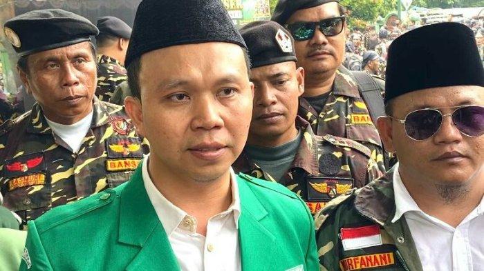 Perhelatan Pilkada tahun 2024 menjadi sorotan utama di berbagai daerah di Indonesia, termasuk Provinsi Jawa Tengah. Dalam persiapan menuju (Sumber foto : Tribun Jateng)