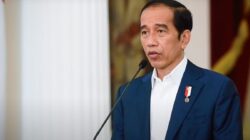 Presiden Joko Widodo (Jokowi) mengadakan pertemuan dengan sejumlah menteri Kabinet Indonesia Maju (KIM) di Istana Merdeka pada Jumat (17/5/2024). (Sumber foto : Sekertariat Kabinet)
