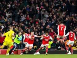 Arsenal Menghancurkan Bournemouth 3-0 dan Kukuh di Puncak Klasemen Premier League