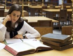 Kecemasan di Kalangan Mahasiswa Perguruan Tinggi: Faktor-faktor dan Cara Mengatasi