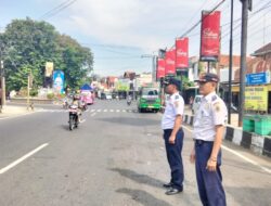 Dishub Pati Himbau Para Pengendara Berhati-hati Jalan Tayu-Puncel Rusak dan Berlubang