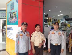 Dishub Pati Himbau kepada Satpam Hotel New Merdeka Jangan Memarkir Mobil Dua Sap