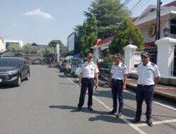 Lalu Lintas Terlihat Aman, Dishub Pati Pantau Aksi PKl di Pendopo