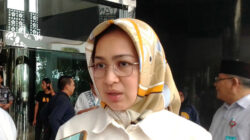Airin Rachmi Diany, Ketua Bidang Perempuan DPP Partai Golkar dan caleg DPR terpilih dari dapil III Banten, menyatakan kesiapannya untuk (Sumber foto : Sindo.news)
