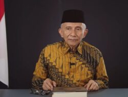 Amien Rais Minta Jangan Ada Lagi yang Cawe-cawe, Dukung Prabowo Ambil Alih Pemerintahan