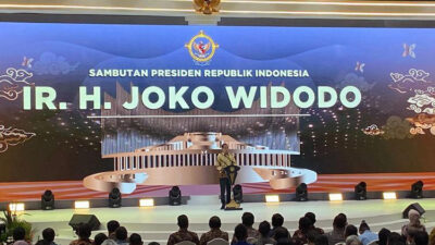 Presiden Jokowi Soroti Kompleksitas Birokrasi dalam Pengurusan Izin