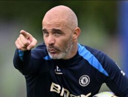 Maresca Pastikan Situasi Internal Chelsea Kondusif Setelah Insiden Chant Enzo Fernandez