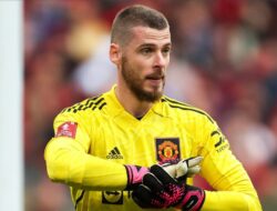 David De Gea Segera Berseragam Fiorentina, Rela Potong Gaji Besar-Besaran