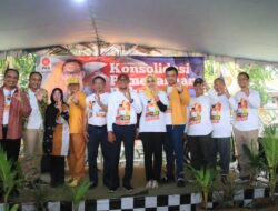 Imam Budi Hartono-Ririn Farabi Resmi Daftar Pilwalkot Depok ke KPU