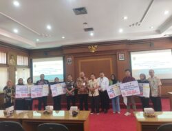 Pemkab Pati Salurkan Bantuan DBHCHT Sebesar 3 Miliar Lebih Untuk Petani dan Buruh Pabrik Tembakau