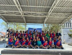 Upaya menumbuhkan kesadaran lingkungan sejak dini, tim Kuliah Kerja Nyata (KKN) Sadhana Seva Institut Pesantren Mathali’ul Falah mengadakan program “Outdoor Learning”