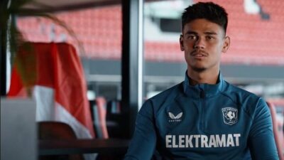 Alasan Mees Hilgers Pilih Timnas Indonesia timbang Belanda (Sumber Foto. alongwalker.co)