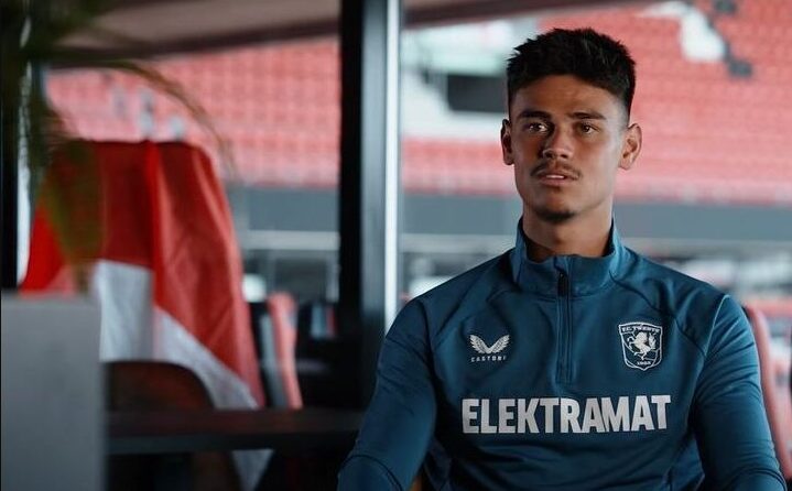 Alasan Mees Hilgers Pilih Timnas Indonesia timbang Belanda (Sumber Foto. alongwalker.co)