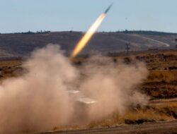Serangan Udara Israel Hantam Zona Kemanusiaan di Gaza, 40 Tewas