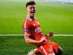 Mees Hilgers, Calon Pemain Timnas Indonesia, Siap Hadapi Manchester United di Liga Europa