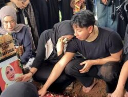 Sonny Septian dan Keluarga Kenang Detik-Detik Meninggalnya Ibunda, Wati Siregar
