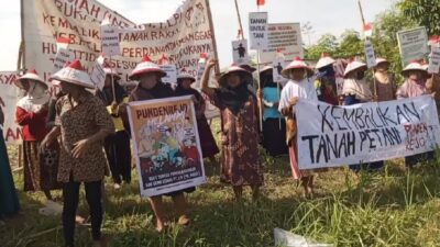 BERBONDONG-BONDONG DATANGI LOKASI KEGIATAN PERINGATAN HARI TANI: GERAKAN MASYARAKAT PETANI PUNDENREJO MENGECAM TINDAKAN INTIMIDASI PT LAJU PERDANA INDAH