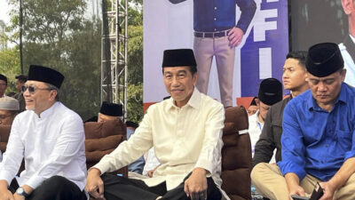 Jokowi Menanggapi Tudingan Hasto Kristiyanto Terkait Pengerahan ‘Partai Cokelat’ di Pilgub Jateng
