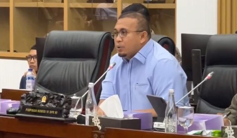 referensi gambar dari (padangkita.com)