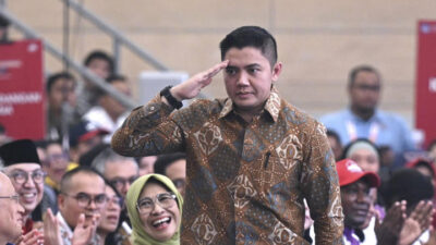 Istana Bantah Isu Seskab Hormat pada Bos Agung Sedayu Group