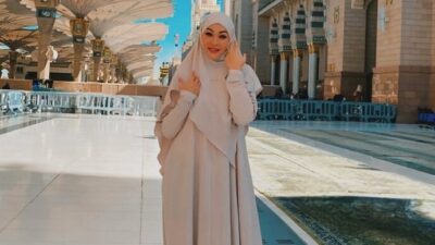 Angelina Sondakh Menjalani Umrah Pertama Sebagai Mualaf, Panjatkan Doa untuk Masa Depan