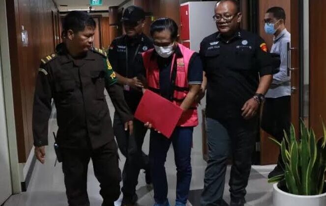 Mantan Pn Surabaya (Sumber Foto. Sinpo.Com)