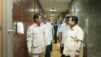 Presiden Prabowo Gelar Rapat Mendadak Bahas Harga Gabah Kering di Kementan