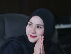 Zaskia Adya Mecca Menangis Bahagia, Masjid Sementara di Gaza Akhirnya Terwujud