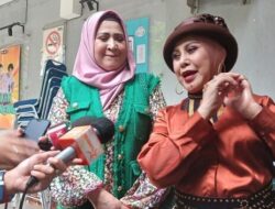 Elvy Sukaesih dan Wirdha Sylvina Kembali Bersatu Setelah Lama Berselisih