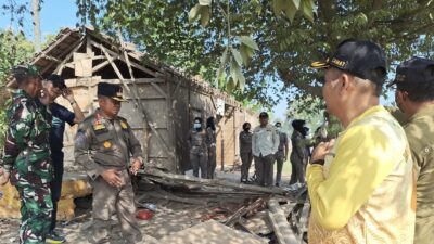 Tanpa Penolakan, Tiga Bangunan Liar di Tayu Ditertibkan