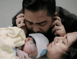 Ade Govinda Resmi Jadi Ayah, Ungkap Kebahagiaan Sambut Anak Pertama