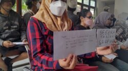 Puluhan Warga Pati Kirim ‘Surat Cinta’ ke KPK, Desak Tetapkan Bupati Sudewo Tersangka