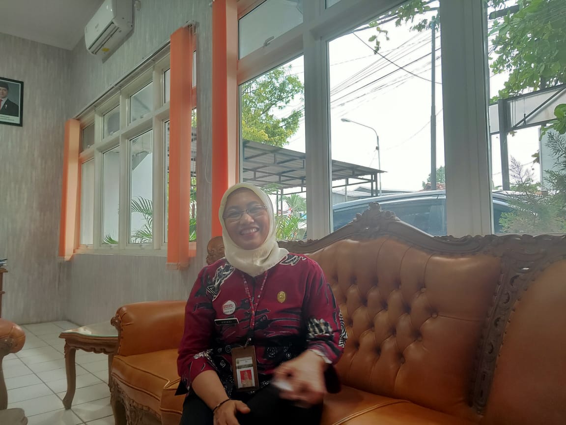 Fenomena pernikahan dini masih menghantui Kabupaten Pati. Sejak Januari hingga Agustus 2025, sebanyak 144 anak mengajukan rekomendasi pernikahan ke Dinas Sosial, Pemberdayaan Perempuan, Perlindungan Anak dan Keluarga Berencana (Dinsos P3AKB).(Jurnalindo.com)