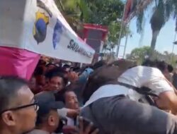 Bentrok di Depan DPRD Pati, Pendukung Bupati Sudewo vs AMPB Pecah Saat Pemanggilan Pansus