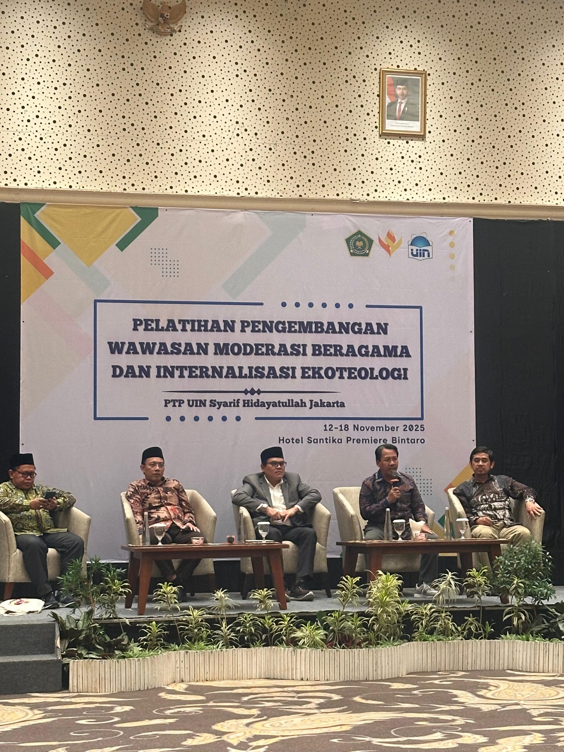 Kementerian agama melalui Pusat Pembiayaan Pendidikan Agama dan Pendidikan Keagamaan (PUSPENMA) Sekretariat Jenderal berkolaborasi dengan (Jurnalindo.com)